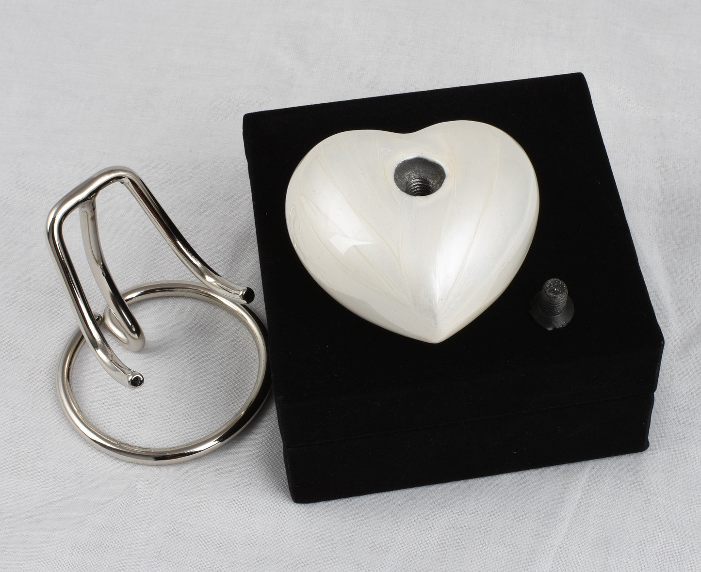 Pearl White Keepsake Heart With Box & Stand