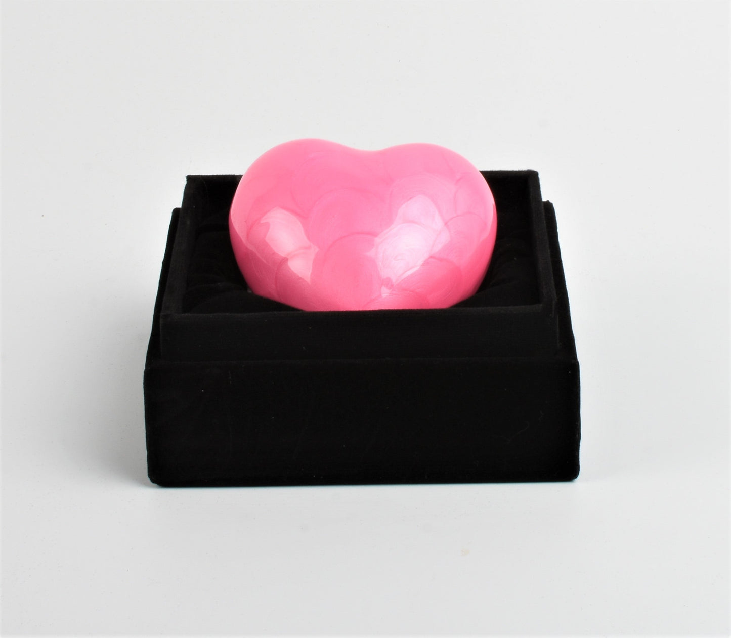 pink heart keepsake, token ashes urn, token cremation ahses urn, heart shape urnheart keepsake urn, black heart, Free delivery urn quick delivery urn affordable price urn best quality urn Funeral memorial remembrance human ashes container mini adult child pet ashes urn large medium small urn