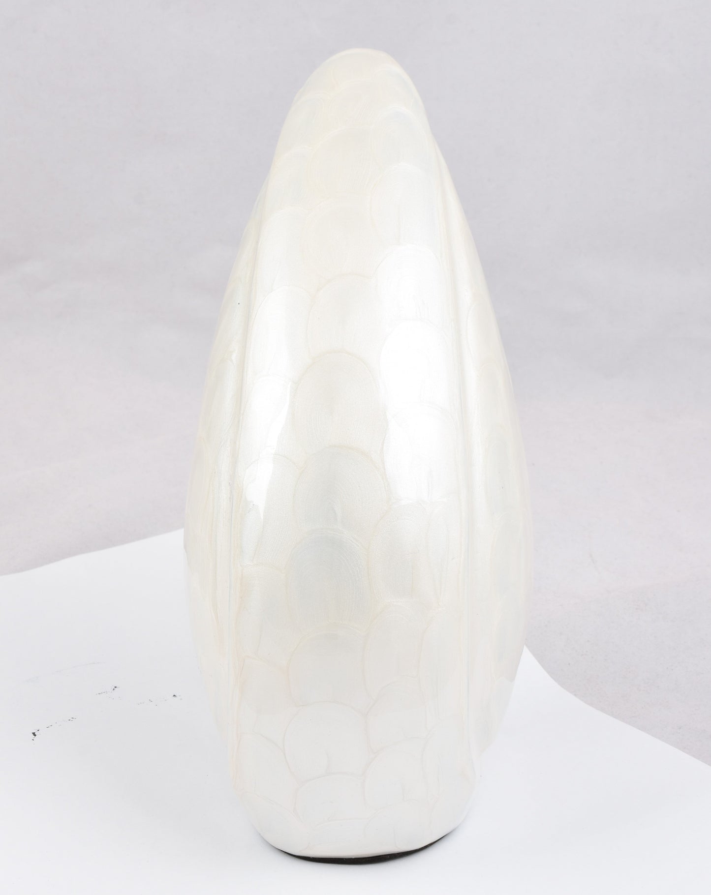 Small Pearl White Teardrop Urn