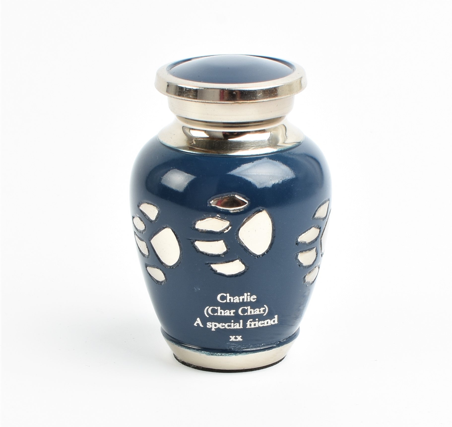 Pet keepsake, dog keepsake urn, cat keepsake urn, hamster urn, mini keepsake urn for ashes , miniature urn, sharing ashes , small token urn