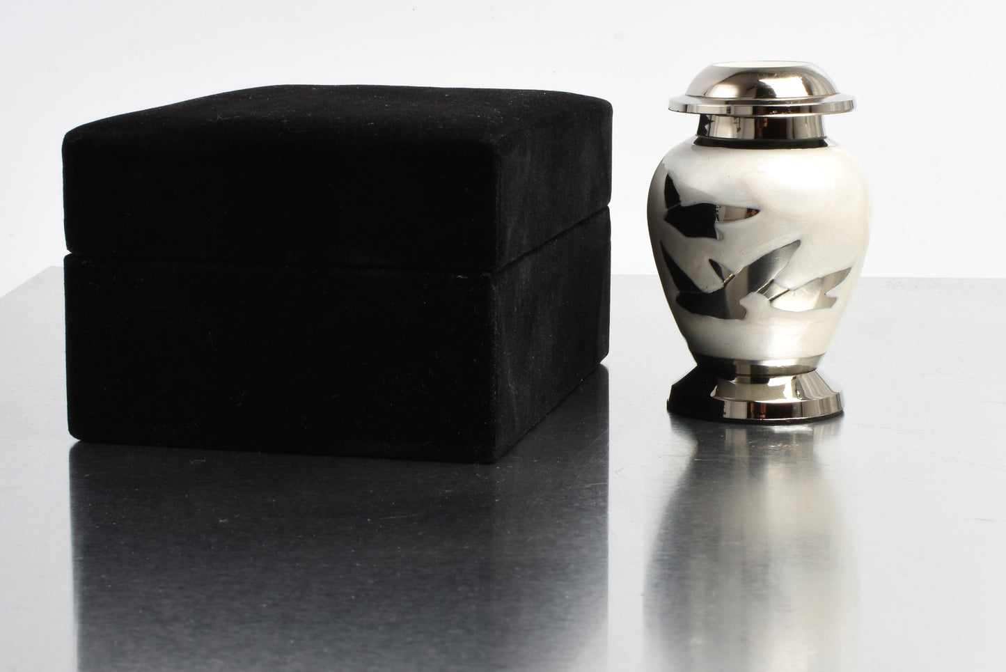 Pearl White Flying Birds Keepsake