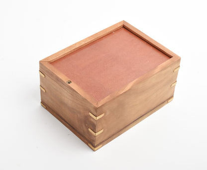 Small Solid Wood Small Photo-Frame Urn