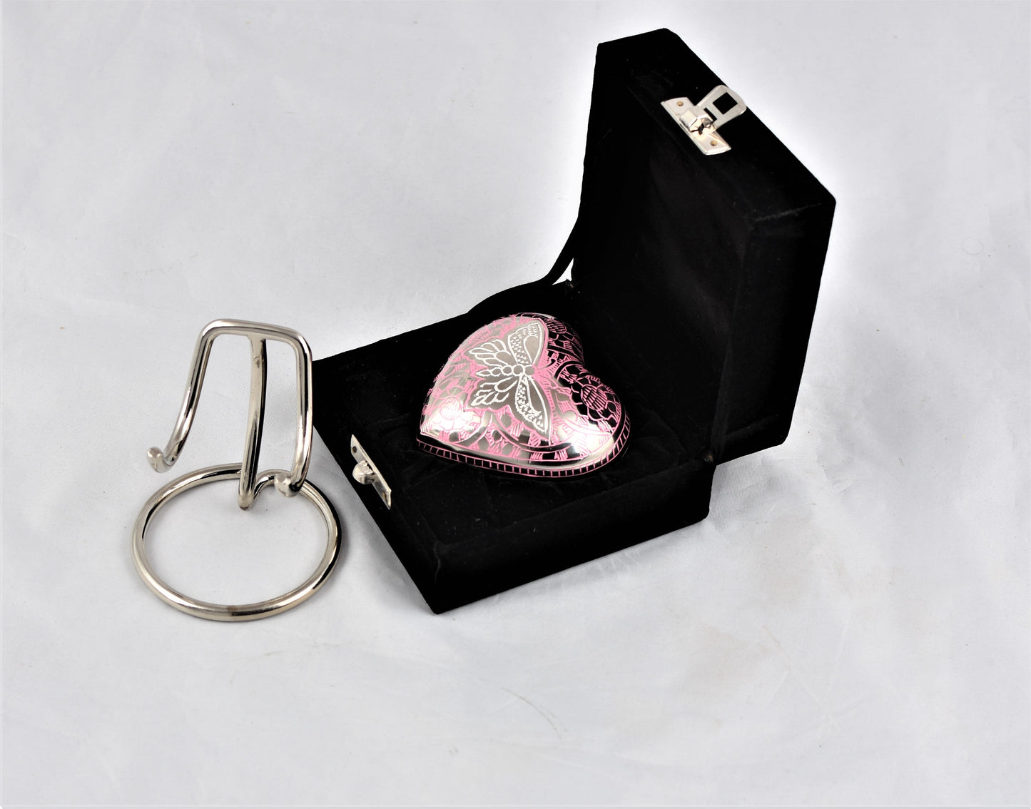 New Design Butterfly On Pink Heart Keepsake