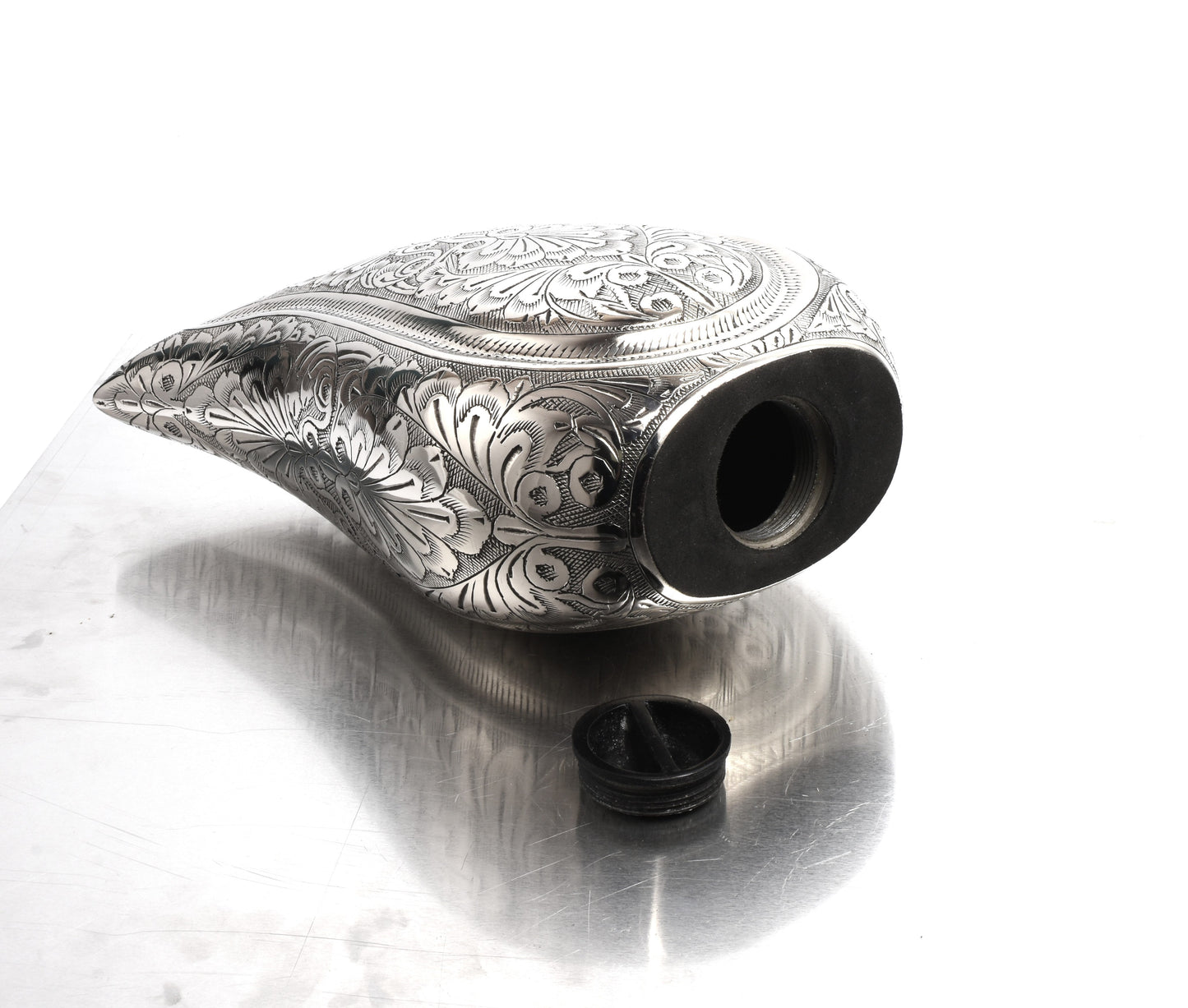 Black & Silver Engraved Teardrop Urn